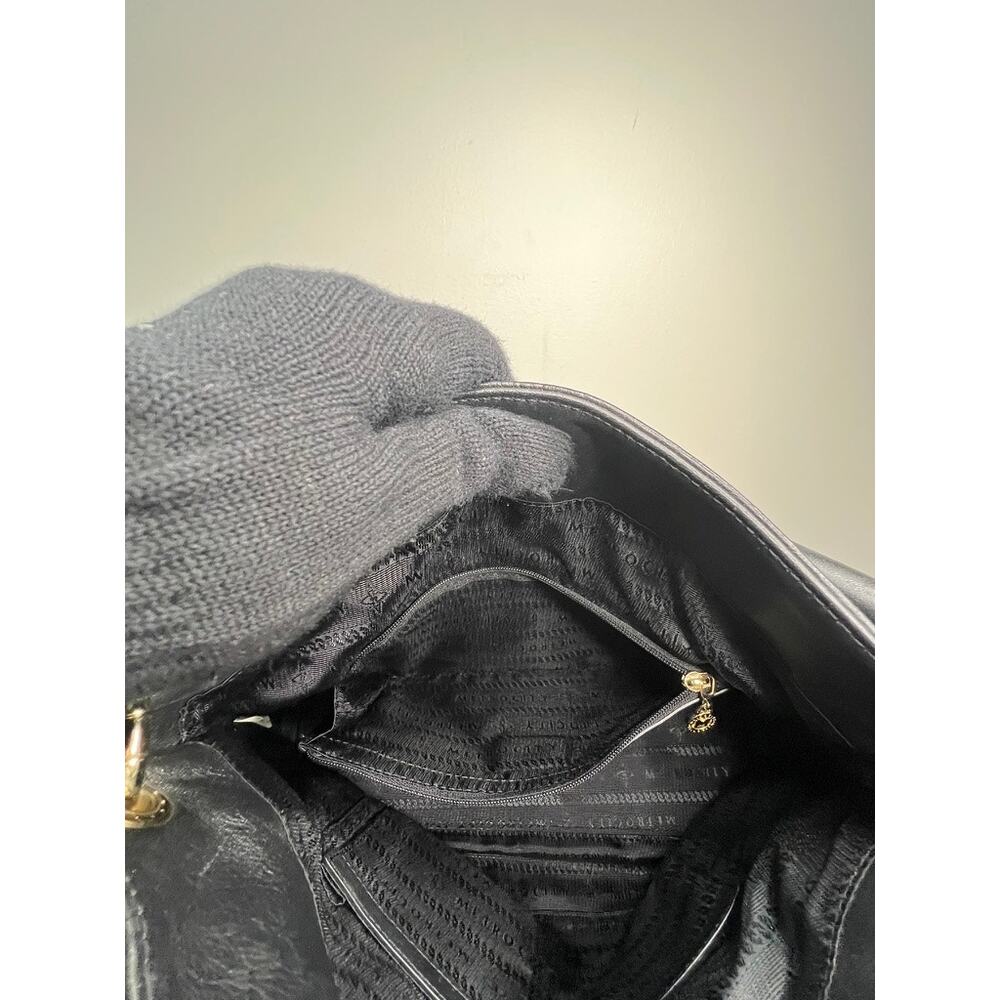 Metrocity Black Embossed Pebbled Leather Shoulder Bag Tassel Italy - Picture 11 of 13